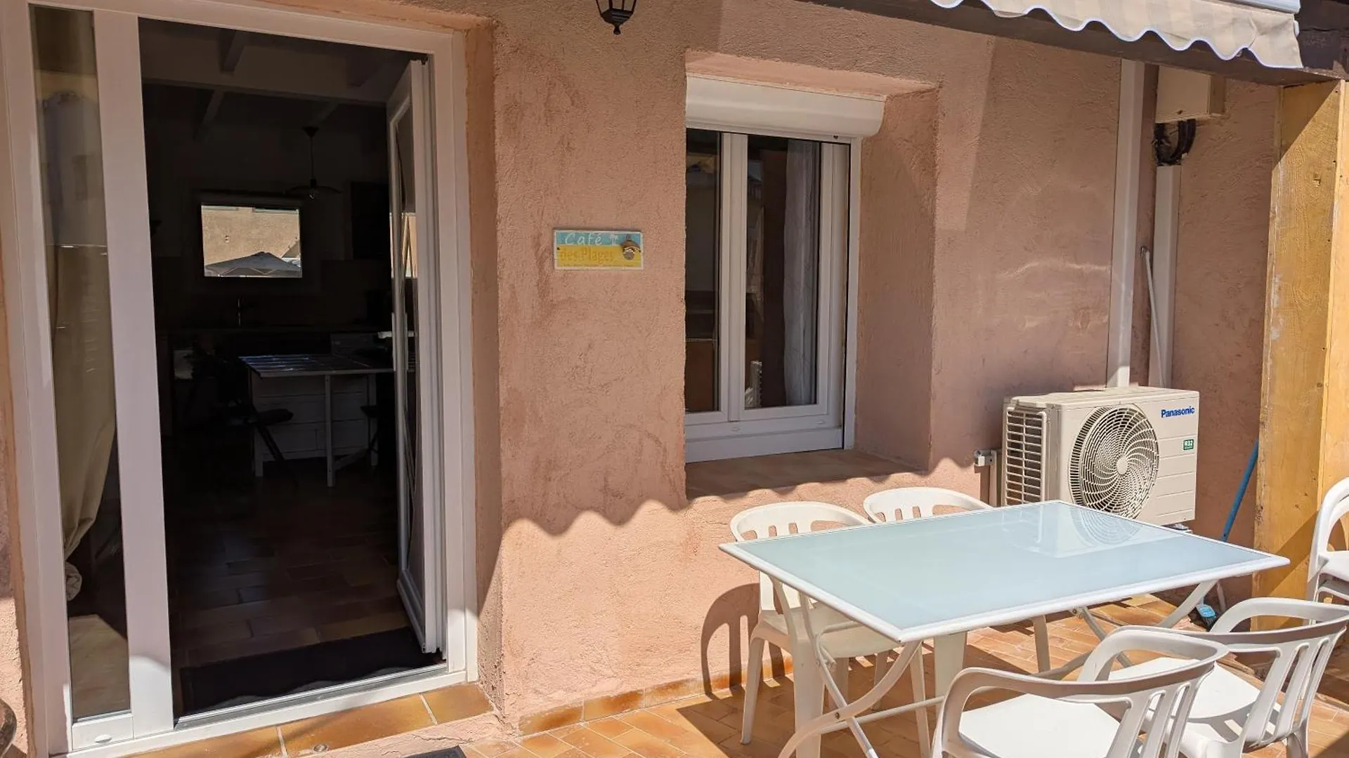 Holiday home Location Saisonniere Bord De Mer Martigues Carro