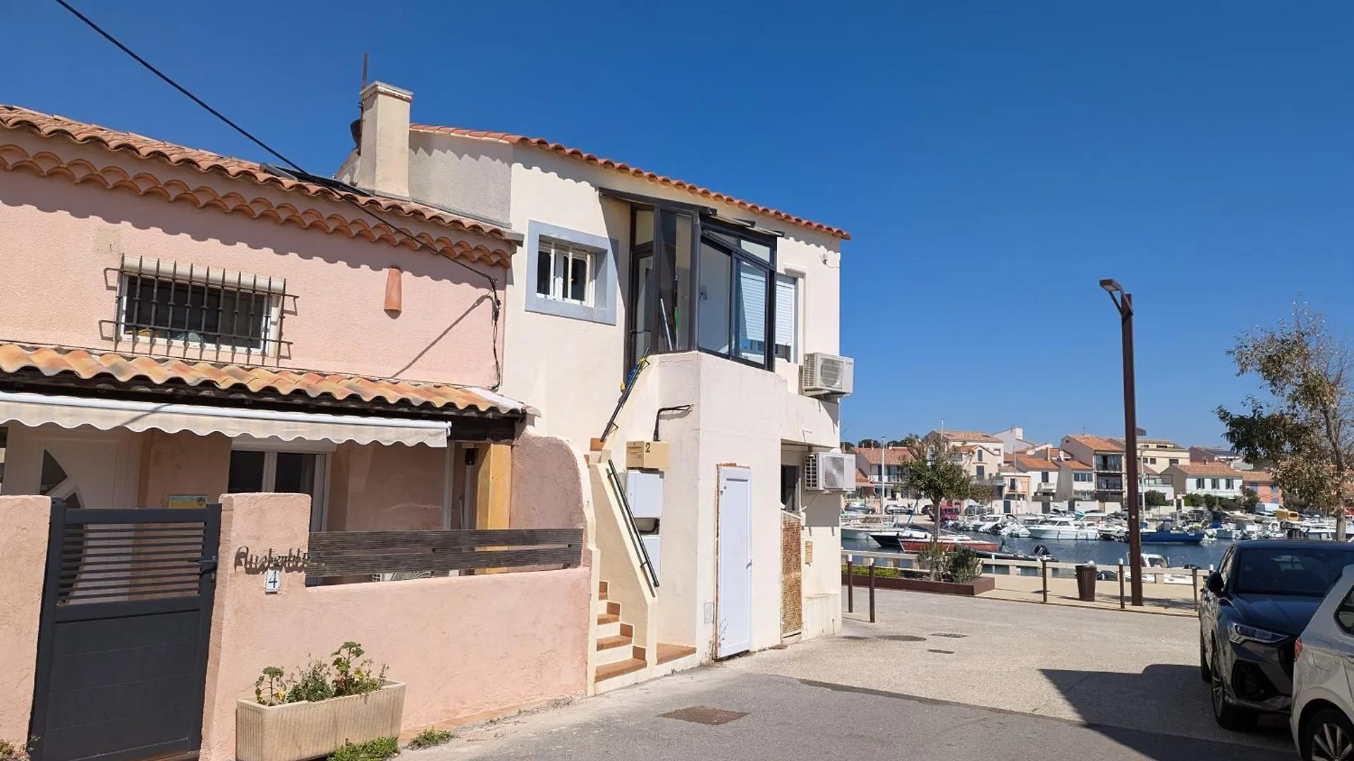 Location Saisonniere Bord De Mer Martigues Carro France