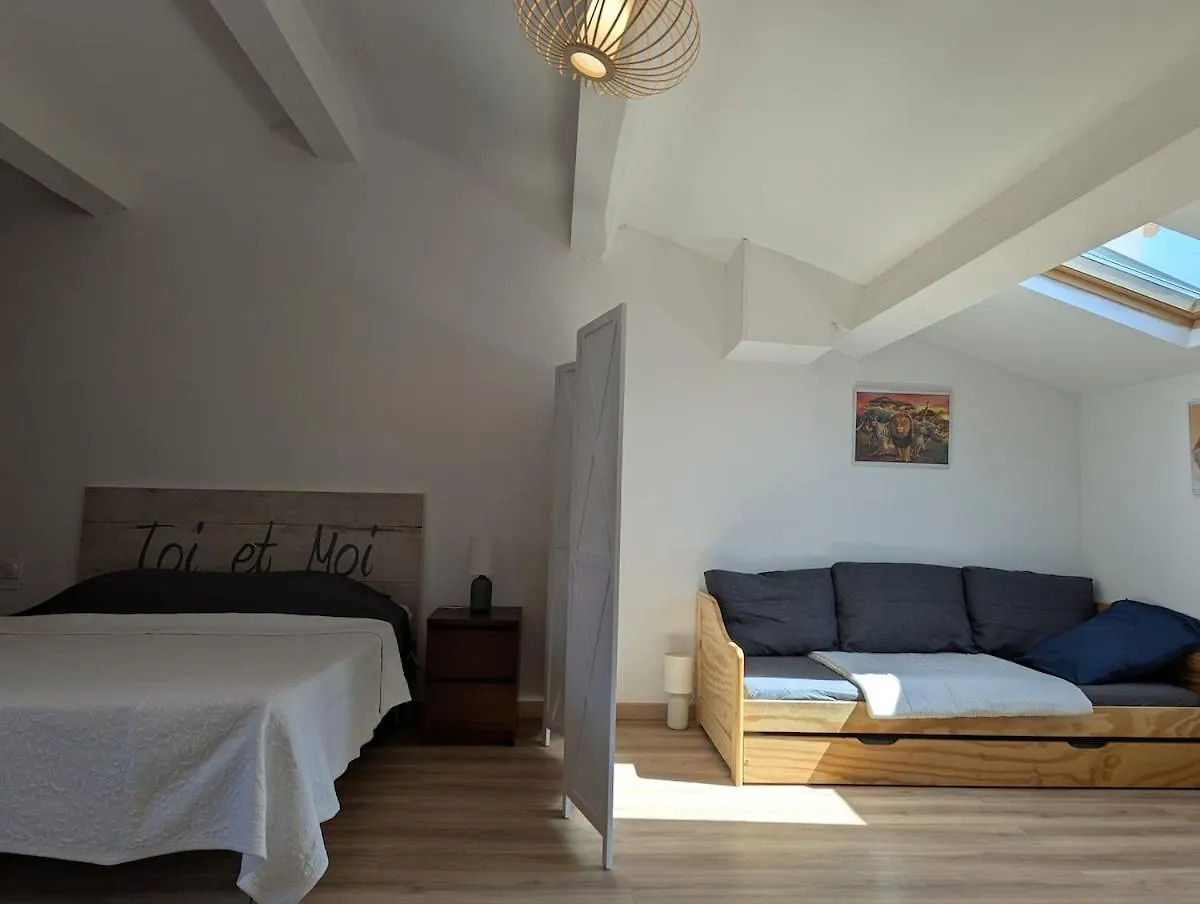 Holiday home Location Saisonniere Bord De Mer Martigues Carro