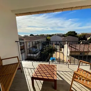 Appart hôtel Sous Les Pins, Martigues